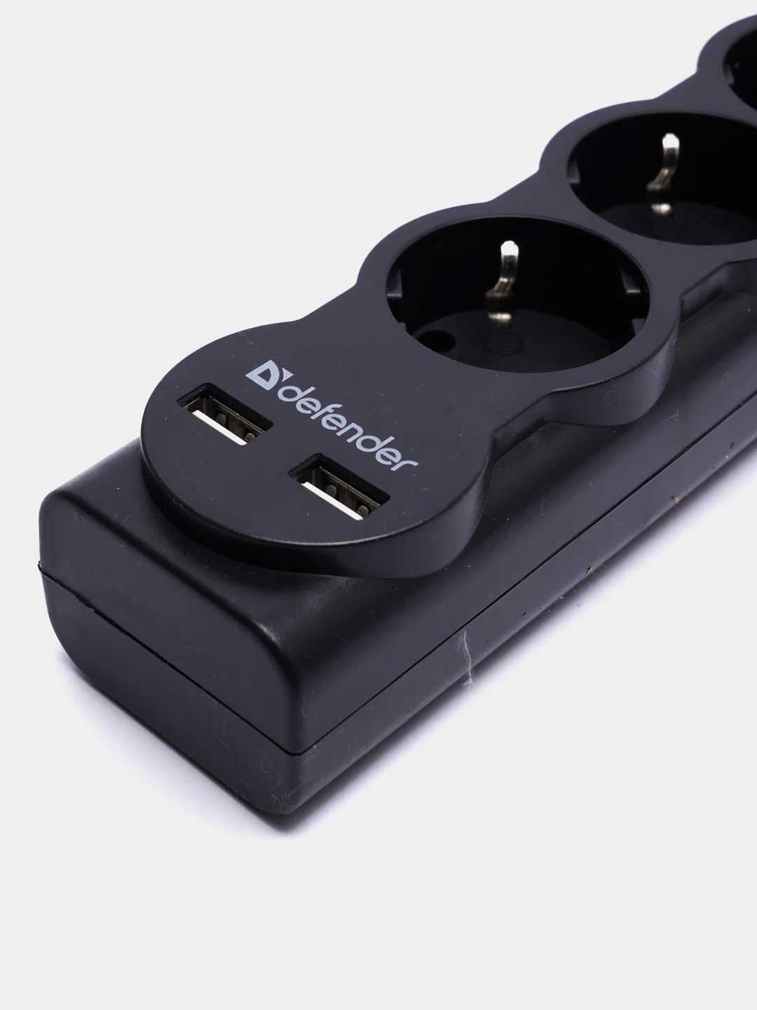 Сетевой фильтр-удлинитель, 5 розеток, 3 метра, 2 USB (2.1А), с заземлением, черный