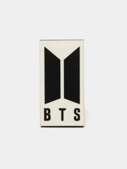 Значок деревянный "BTS"