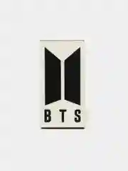 Значок деревянный "BTS"