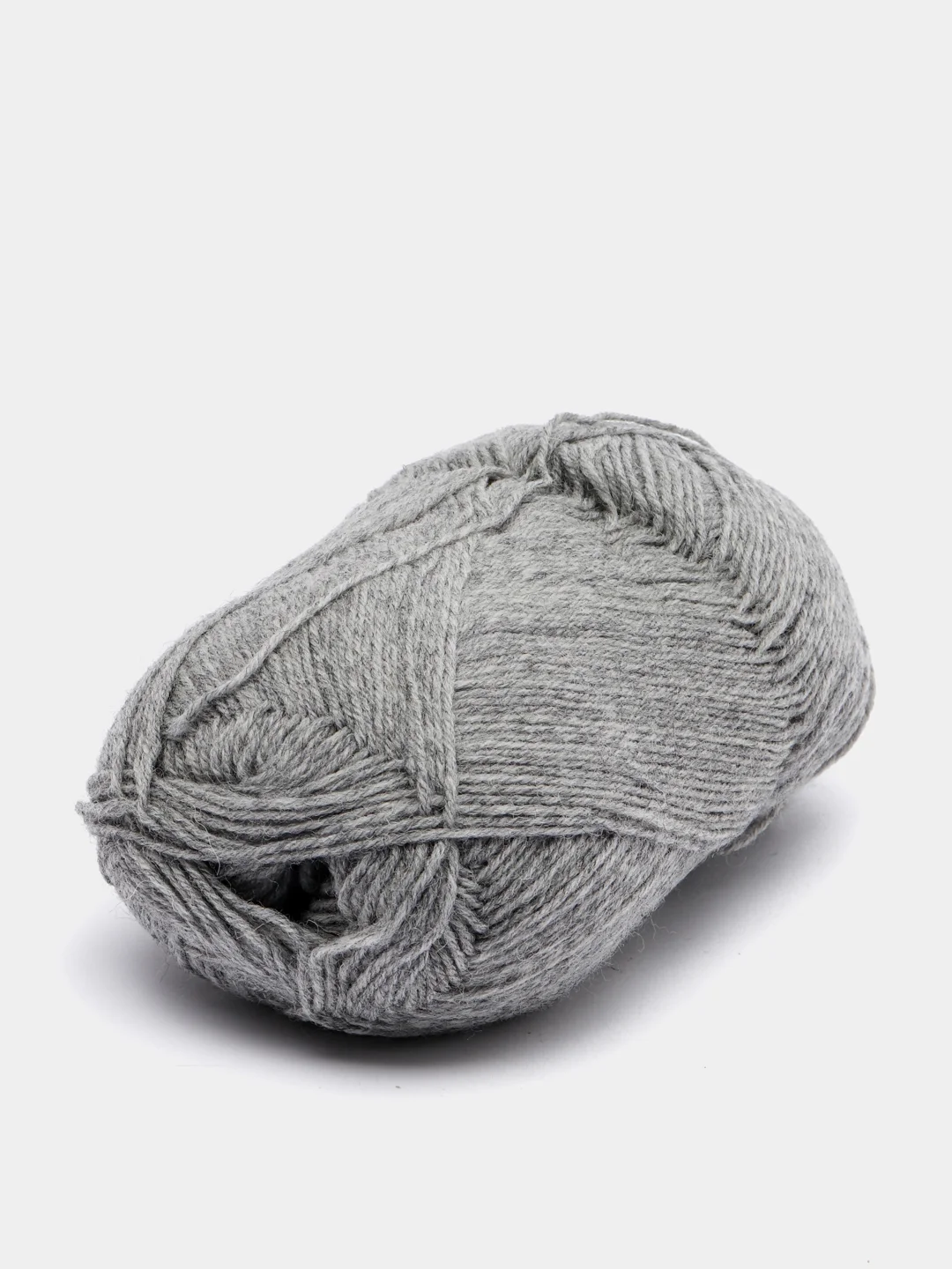 Серебряный пряжа Superwash Alize, 75 шерсть супервош, 25 полиамид, 100 г / 420 м