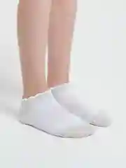Белый носки для девочки укороченные, белые, нарядные с люрексом/ для утренника