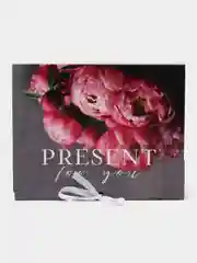 Зеленый коробка подарочная складная для наборов "Present"