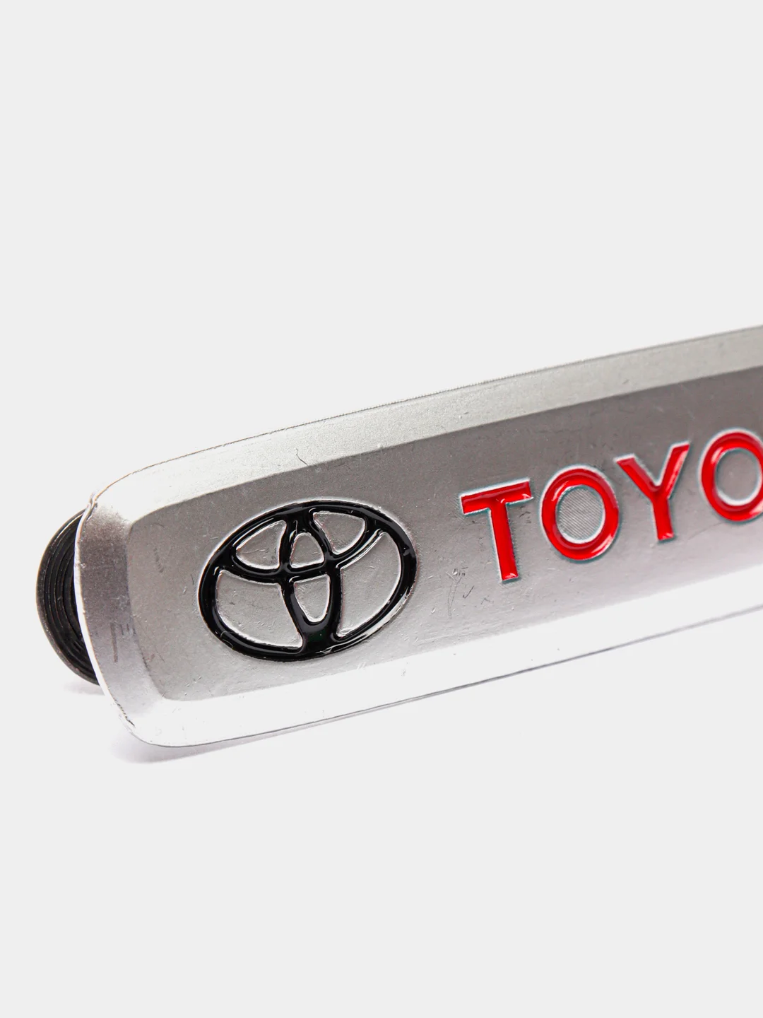 Серебряный шильдик Тойота (Toyota)