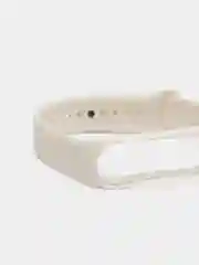 Белый силиконовый ремешок Xiaomi Mi Band 7