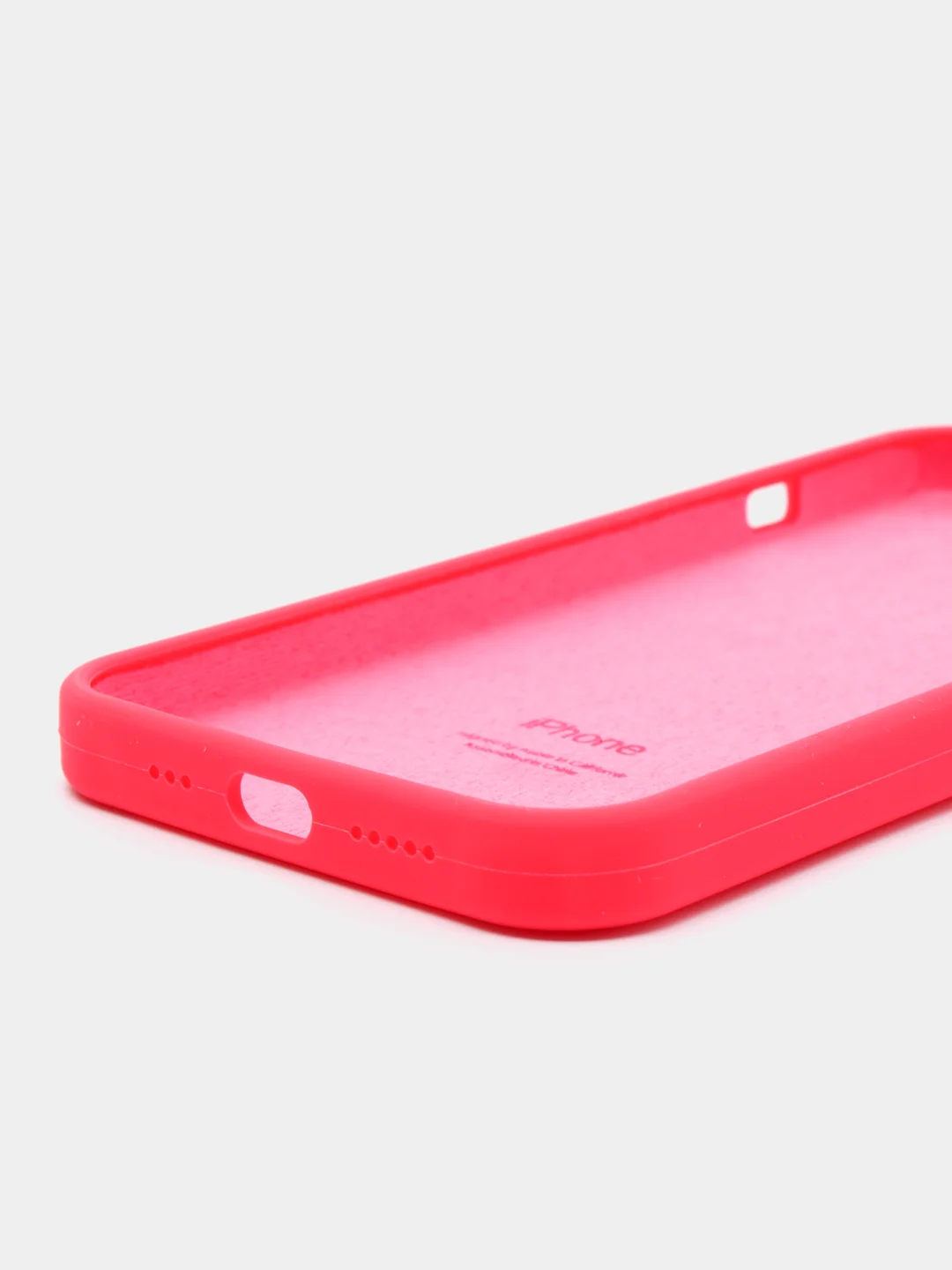 Вишнёвый чехол Silicone Case для iPhone 13 Pro, с защитой камеры, закрытый низ
