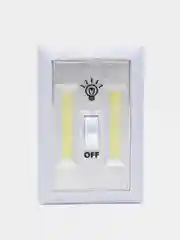 Светодиодный LED ночник светильник выключатель на батарейках