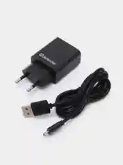 Черный сетевое зарядное устройство для телефона Defender UPC-11 5V/2.1А 1xUSB + кабель micro-USB