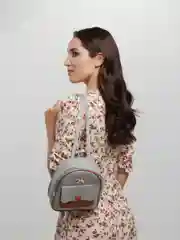 Серый рюкзак женский