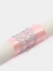 Семейный очаг в розовом цвете с серебром