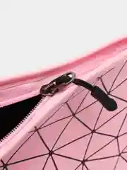 Розовый косметичка