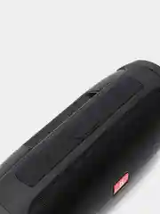 Черный портативная Bluetooth колонка Charge 4