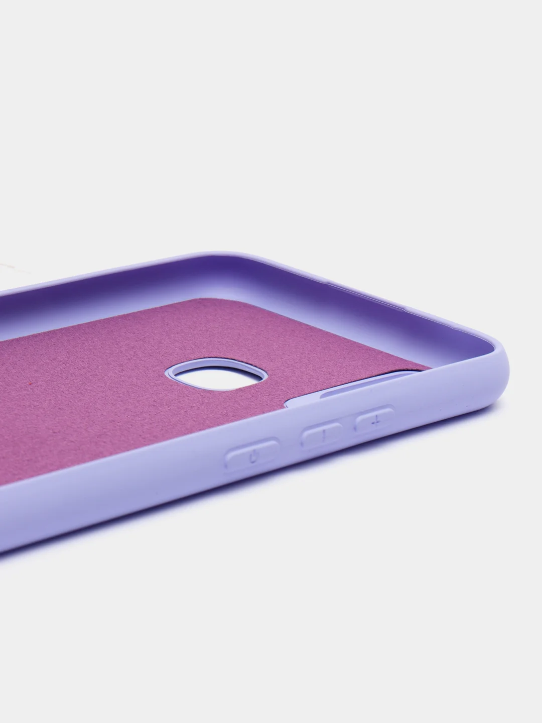 Сиреневый чехол с защитой камеры и бархатом внутри Vivo Y12