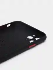 Черный чехол силиконовый с перфорацией для Айфон  iPhone 11 /11 Pro / 11 Pro Max / 12