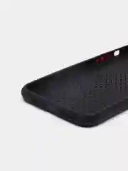 Черный чехол силиконовый с перфорацией для Айфон  iPhone 11 /11 Pro / 11 Pro Max / 12