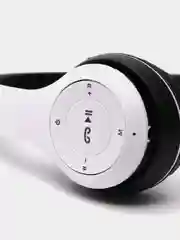 Белый наушники беспроводные P47