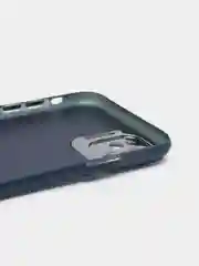 Синий чехол для iPhone 11 пластиковый матовый ультратонкий  с защитой камеры