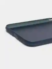 Синий чехол для iPhone 11 пластиковый матовый ультратонкий  с защитой камеры