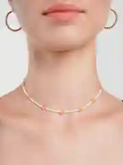 Чокер из бисера с ромашками