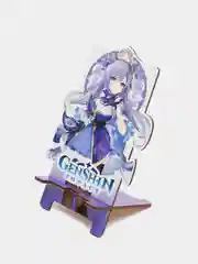 Деревянная подставка под телефон Genshin Impact "Кэ Цин"