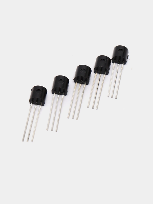 20 штук Транзистор 2N4401 (NPN 60V 0.6A) TO-92