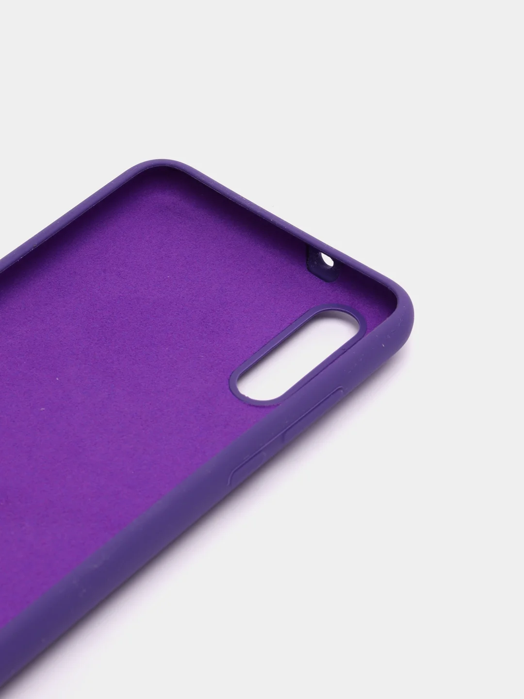 Фиолетовый силиконовый чехол Huawei P20