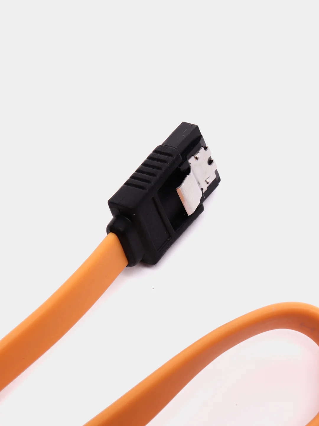 Желтый кабель SATA - SATA для подключения HDD, SSD