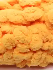 Желтый пряжа Alize Puffy