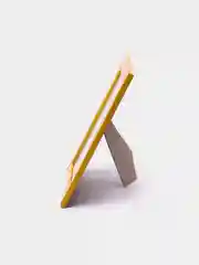Желтый рамка пластиковая, 15*21 см