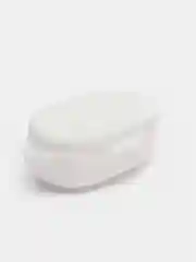 Белый чехол с карабином для Xiaomi Redmi Airdots / Airdots S / Airdots 2