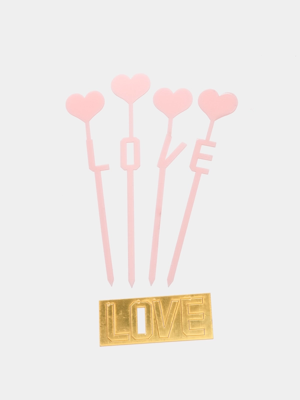 Топпер на торт "Love"