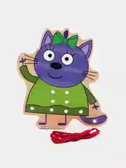 Деревянная игрушка-шнуровка Горчица, "Три кота"