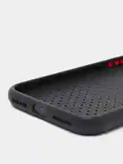 Черный чехол силиконовый с перфорацией для Айфон  iPhone 11 /11 Pro / 11 Pro Max / 12