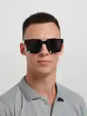 Черный солнцезащитные очки