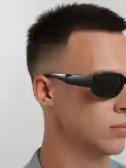 Черный солнцезащитные очки