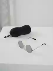 Синий солнцезащитные очки