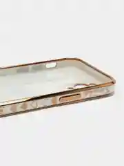 Молочный чехол силиконовый для iPhone