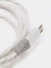 Белый кабель для зарядки светящийся