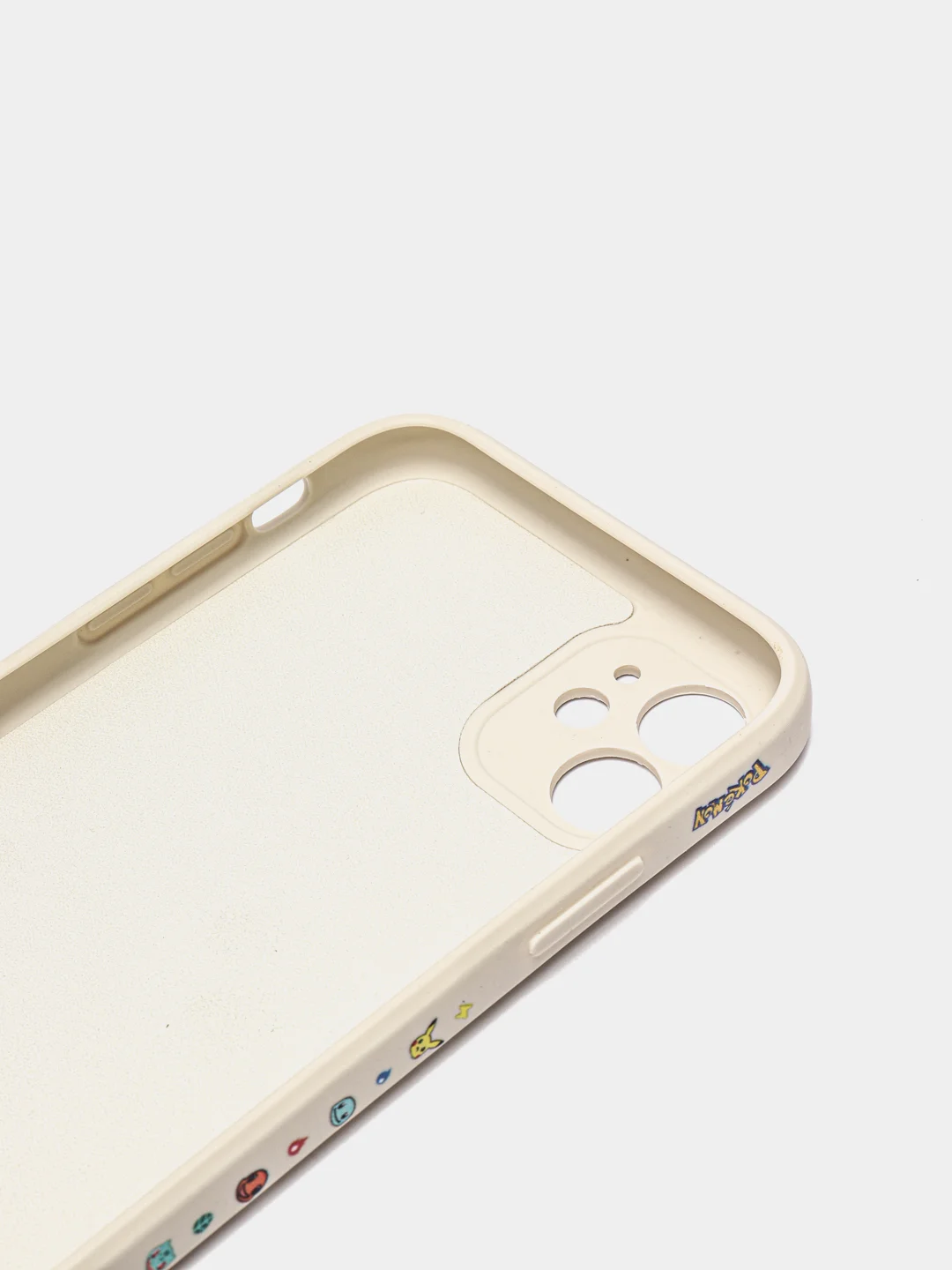 Бежевый чехол для iPhone пикачу, покемоны