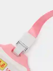 Розовый бейдж пластиковый, вертикальный