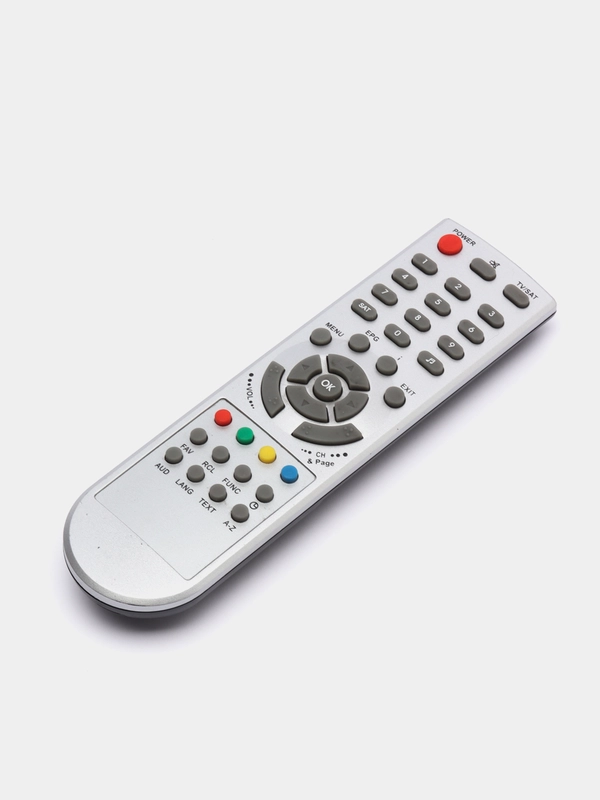 Пульт для спутникового ресивера LUMAX DVB-S DV-2400 IRD, Rebox RE-1150CO