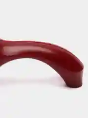 Красный точилка для ножей