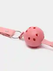 Розовый кляп для интимных БДСМ-игр