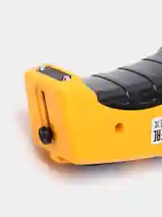 Фонарь аккумуляторный, LED, 4 яркости, вилка 220 В, пластик, 13 x 5,3 см