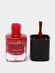 Алый лак для ногтей