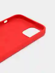 Красный силиконовый защитный чехол для iPhone 13 с закрытым низом