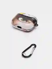 Светло-жёлтый чехол с рисунком на Airpods 3, с карабином