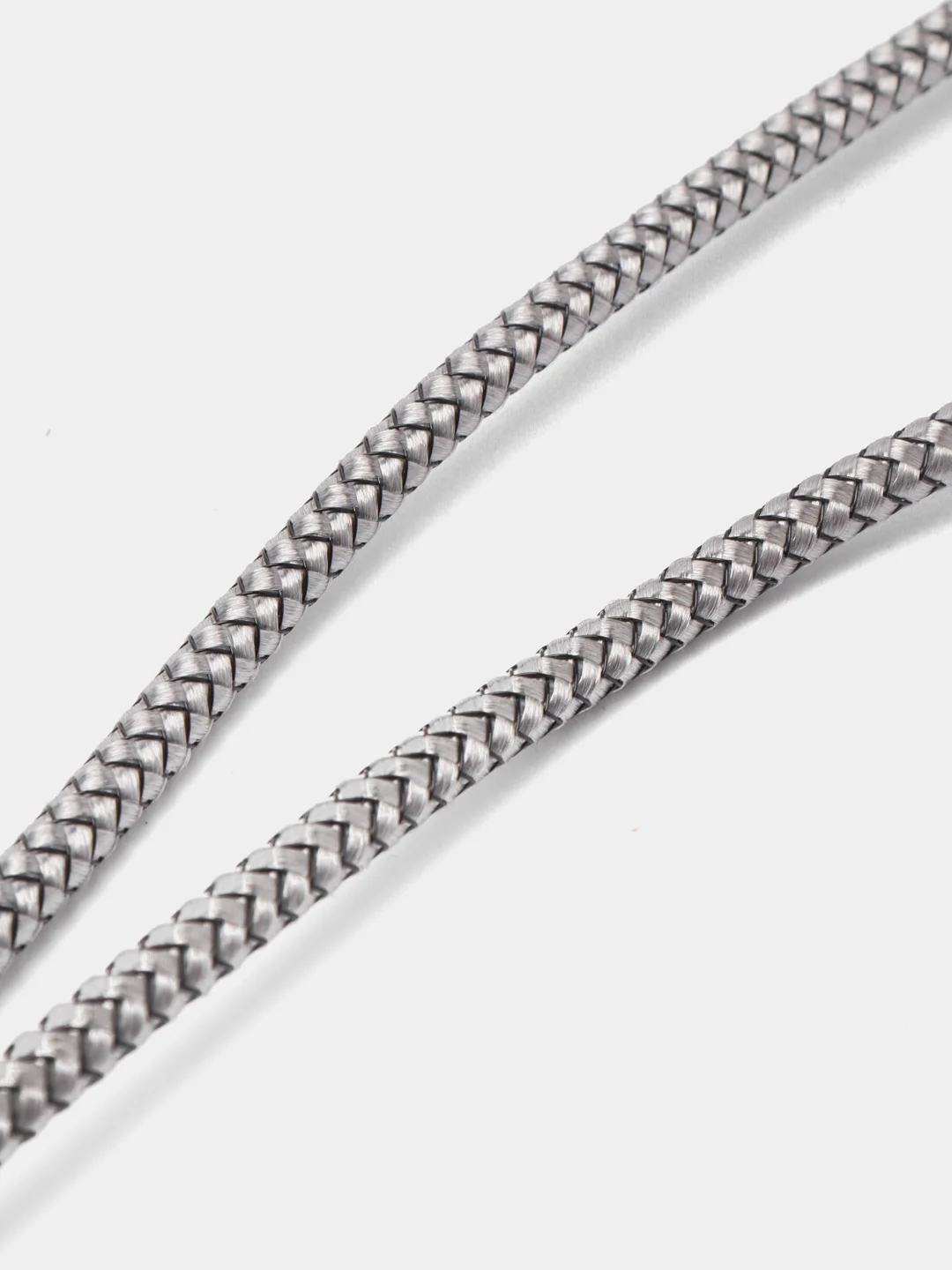 Серый кабель Lightning для iPhone в прочной плетенной оплетке
