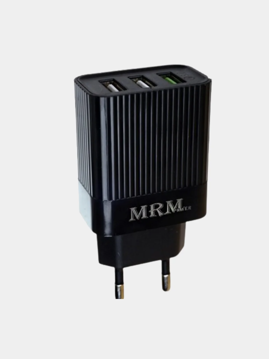 Черный блок питания Mrm P45, 18 W, 3 разъема