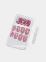 Молочный накладные ногти с дизайном