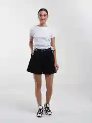 Белый топ на каждый день